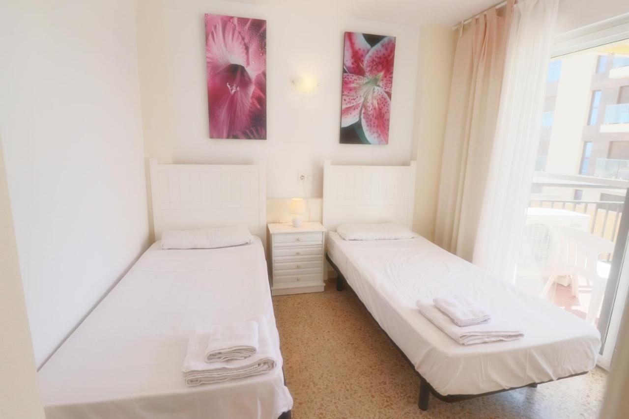 פואנגירולה Apartment Ronda 1H מראה חיצוני תמונה